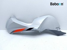 Carénage supérieur avant