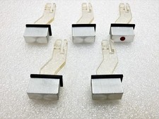 LOT DE MANETTES BOUTON ----