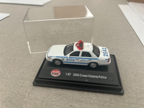 Model power ford crown - power, 1/87