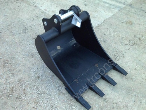 Godet 600mm axes 45mm pour - de,