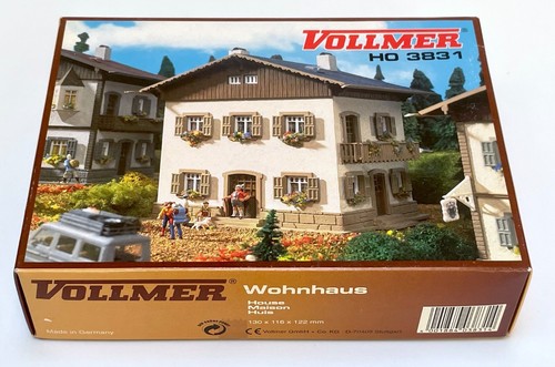 Vollmer 3831 chalet - vollmer, ho