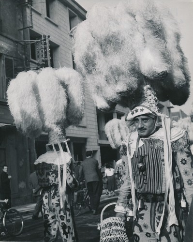 Binche 1950 fête des - fête,