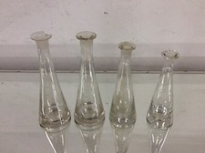 Ensemble De 4 Eprouvettes En