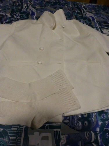 Lot old baby coat - =,