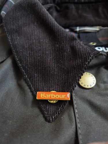 Pin barbour - pin's,