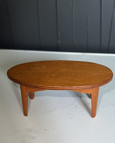 Table manger miniature en - a,