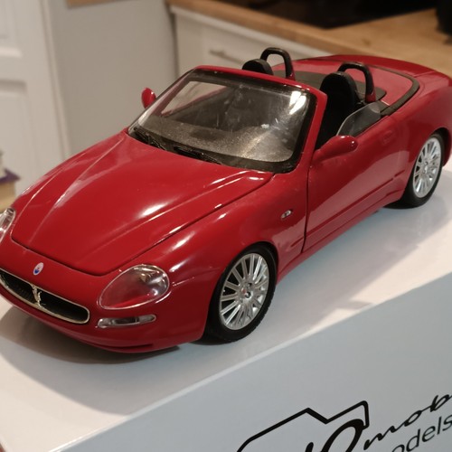 Maserati spyder cabriolet 18 - maserati, 1/18