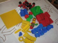 jouets : lot de clipo (+ 150