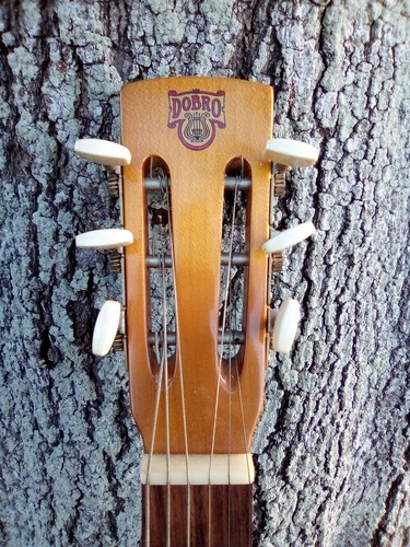 Vintage 1987 omi dobro square - vintage,