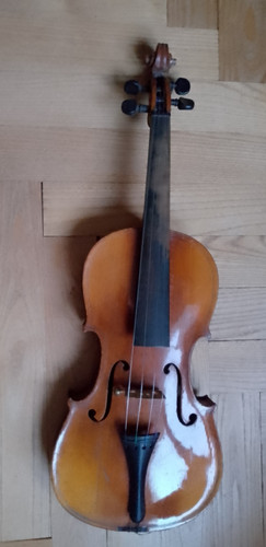 Très rare violon entier - très,