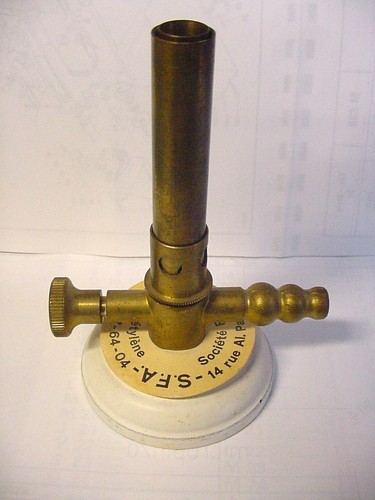 Bec ancien gaz f - gaz, a