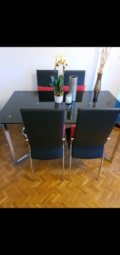 Table chaises salle - et,