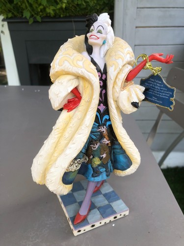 Figurine cruella enesco - figurine,