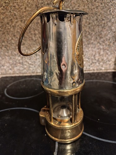 Lampe ancienne mineur - lampe,