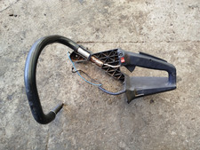 POIGNEE DE COMMANDE     POUR