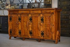 Buffet brutaliste sculptural