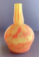 OLD SMALL YELLOW/ORANGE GLASS PASTE VASE SIGN LORRAINE, HEIGHT 11.5 CM