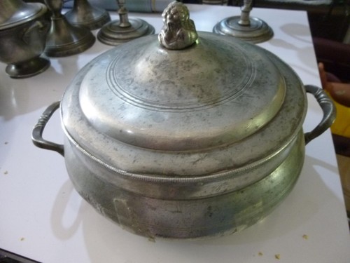 Soupiere ancienne etain - ancienne, avec