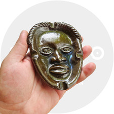 Cendrier en céramique signé M. Nkounkou – Congo, Brazzaville – Vintage art