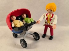 sympa maman avec poussette  jumeaux   Playmobil (  bébé    ) 0678
