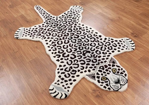 Tapis léopard 3x5 pieds fait