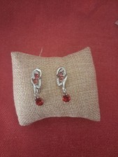 boucles d'oreilles pendantes