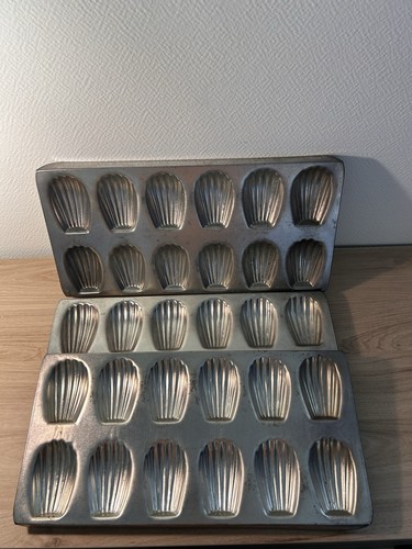 Anciens moules madeleines - 3,