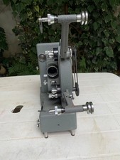 ANCIEN PROJECTEUR 8MM DE