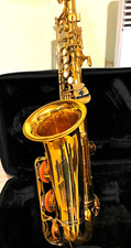saxophone alto yamaha 275 doré 