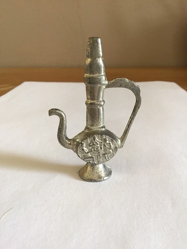 Aiguillère miniature - , en