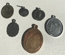 lot médailles religieuses