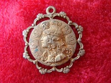 Médaille Art nouveau cuivre /