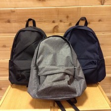 Sac à dos hydrofuge MUJI gris