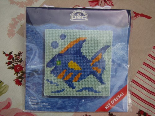 Kit dmc petit canevas - petit, poisson