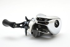 Shimano 19 ANTARES HG Right Hand Bait Casting Reel Near Mint From Japan #2647