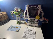 READ Disney Pixar Toy Story Signature Collection Buzz Lightyear Action Figure