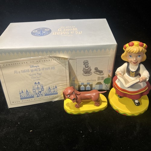Wdcc small world - a,