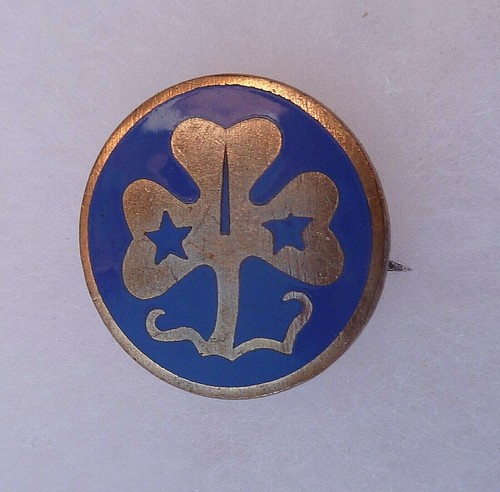 Insigne boutonnière scout - boutonnière,