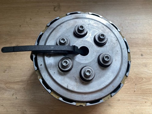 Embrayage complet cloche - un,