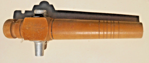 Robinet bois métal - bois,