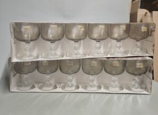 LOT DE 12 VERRES A PIEDS