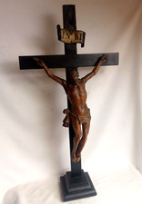 Rare important crucifix sur