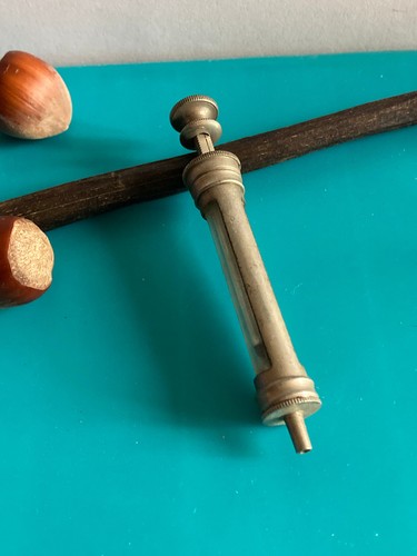 Anciens outils vieux métiers - anciens,