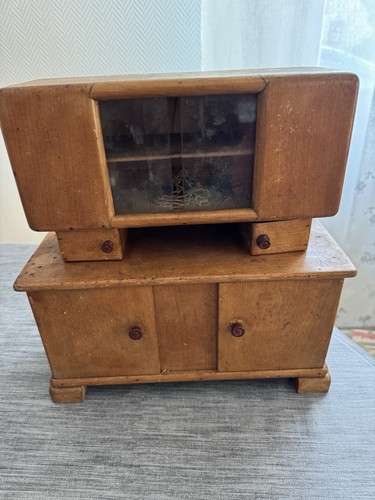 Ancienne armoire pour maison - ancienne,