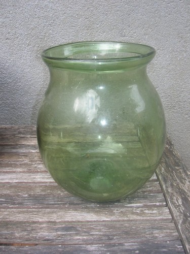 Bocal verre vert soufflé - bocal,