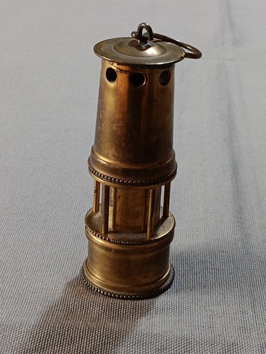 Rare vintage briquet - vintage,