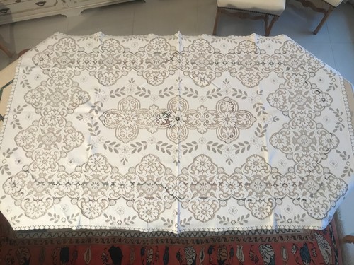 Grande nappe ancienne broderie - ancienne,