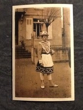 64 TYPES BASQUES CANTEEN DANCER SOULETIN - 28201