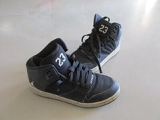 Baskets AIR JORDAN Noir Taille