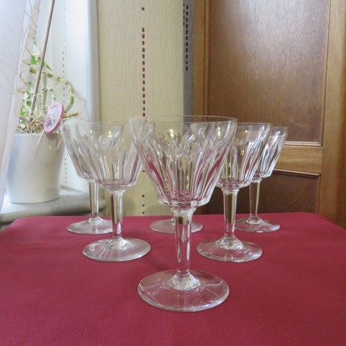 Verres vin rouge en - à,